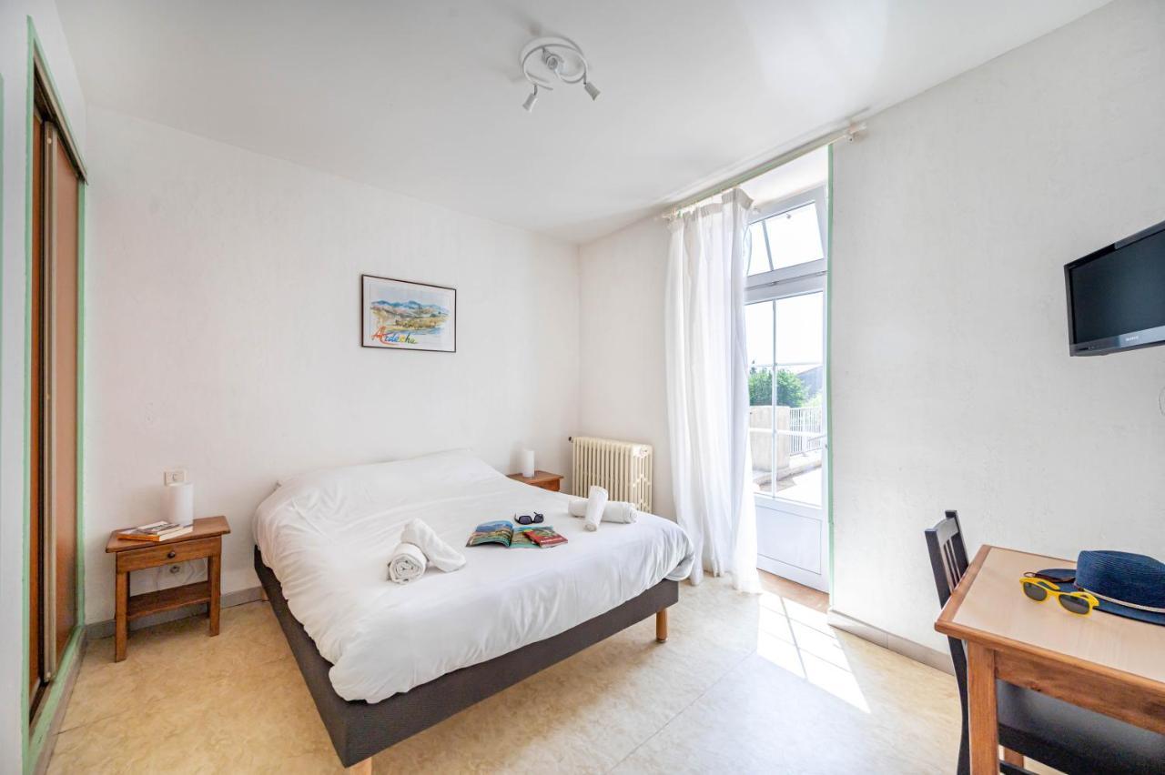 Cap Ardeche Hotel Laurac-en-Vivarais Екстериор снимка